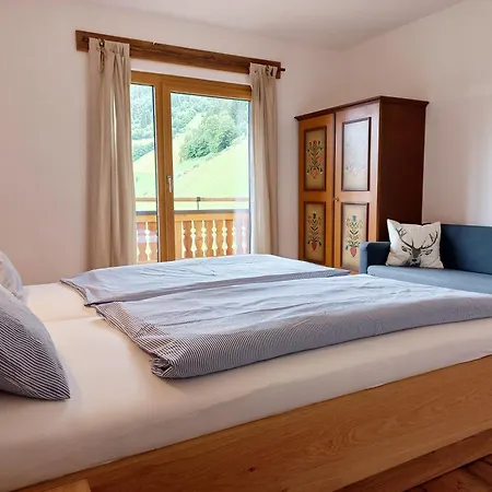 Stoffenhof Appartement Zell am See